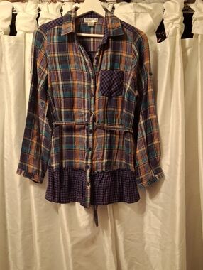 Belle Du Jour Plaid Shirt in Purple, Pink Med